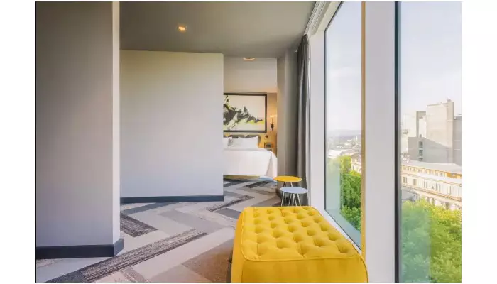 هتل رادیوس تفلیس